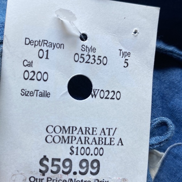 Brand new jeans top with details - Picture 7 of 15